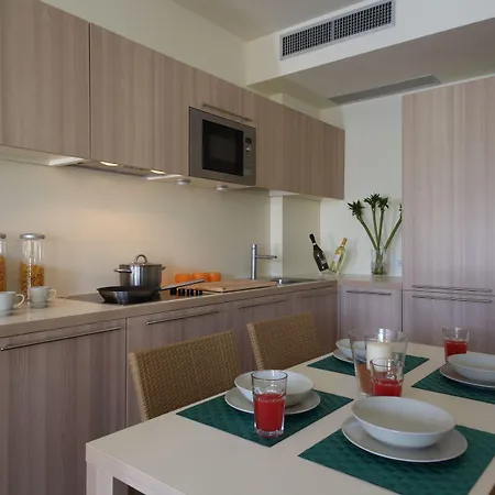 Szálloda Corte Leonardo *