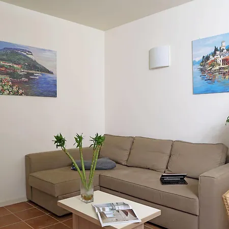 Corte Leonardo Apartment *