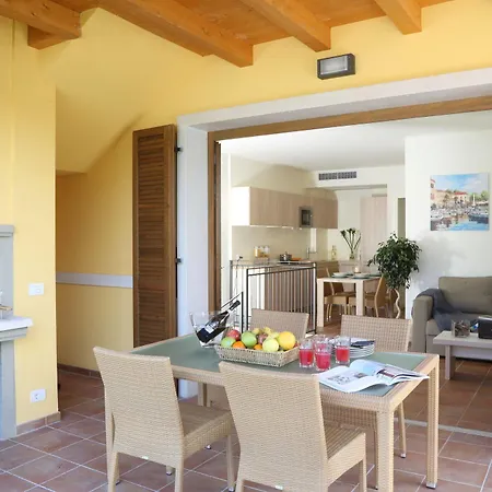 Corte Leonardo Apartment *