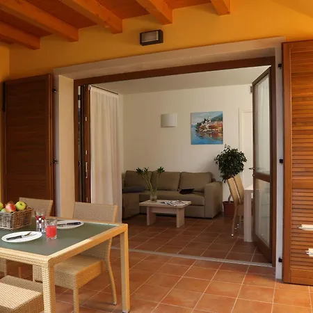 Corte Leonardo Apartment *