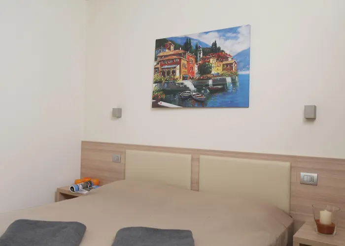 Corte Leonardo * Garda (Verona)